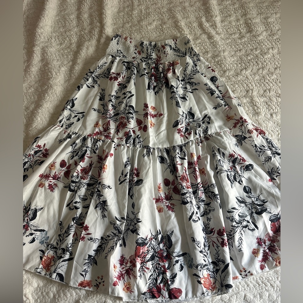Floral White and Black Skirt
